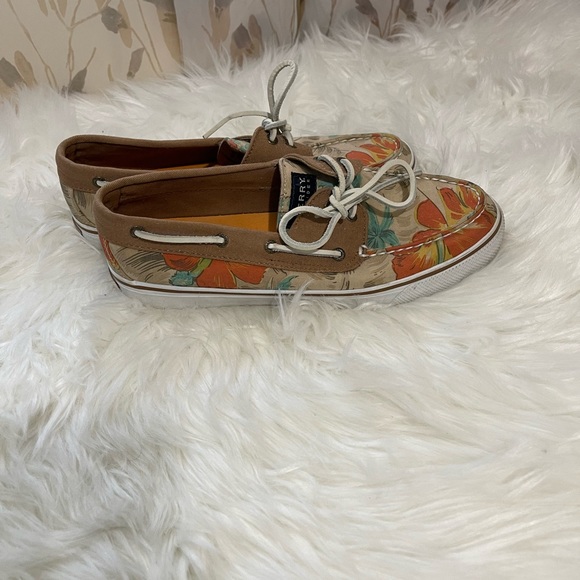 Sperry Top Sider Tropical Boat size 8.5 . Pre -owned in great condition! - Picture 5 of 6
